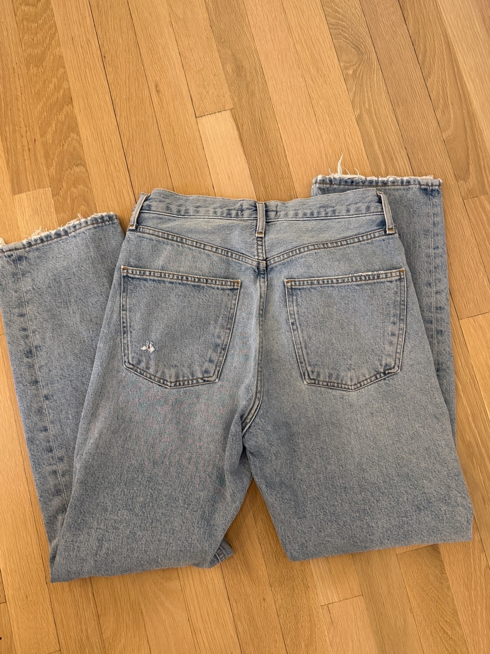 AGOLDE 90’s Mid Rise Loose Fit Jeans - Picture 7 of 8